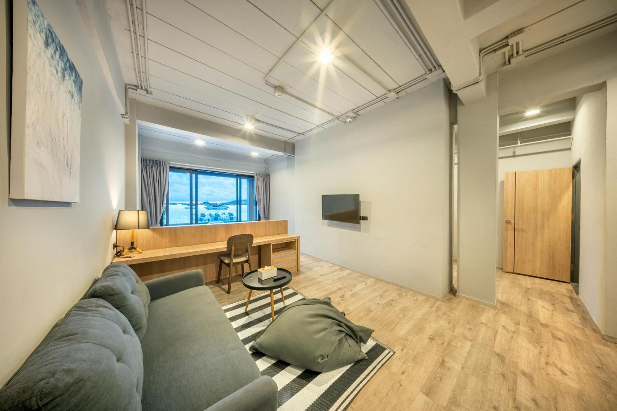 Shin Arch39 Phuket Beach Front - Sha Plus Chalong Exterior foto