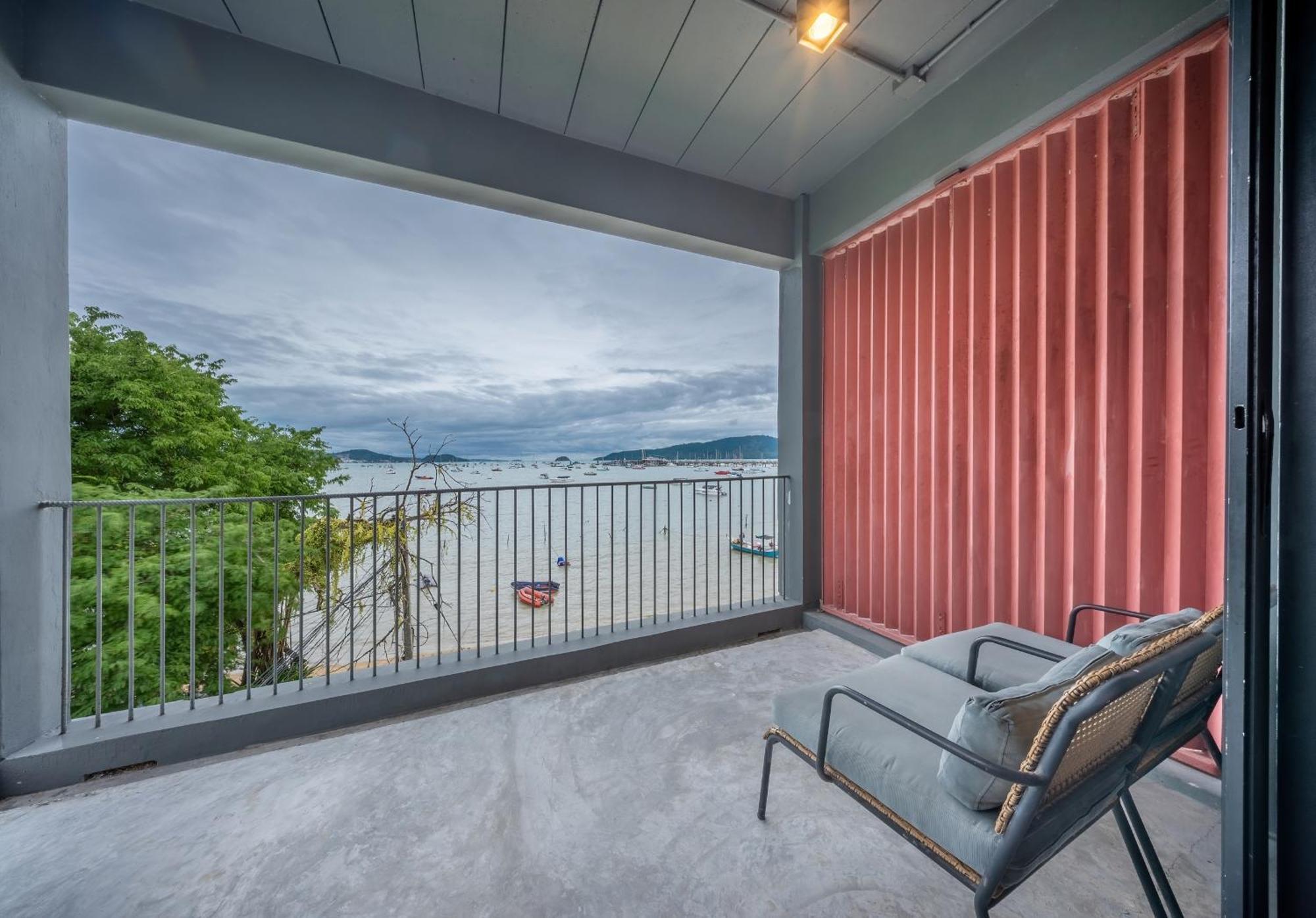 Shin Arch39 Phuket Beach Front - Sha Plus Chalong Exterior foto